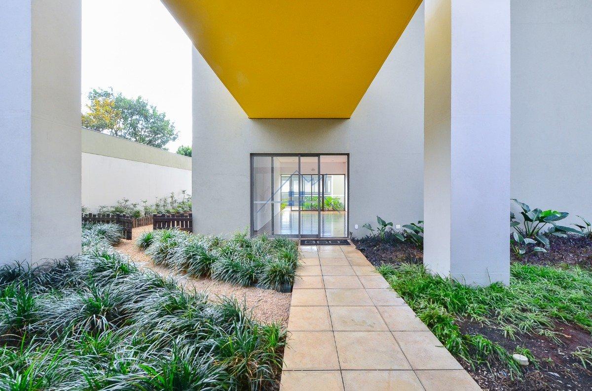Apartamento na Vila Ipojuca 127m² 2 suítes 2 vagas Rua Camburiú São Paulo - 