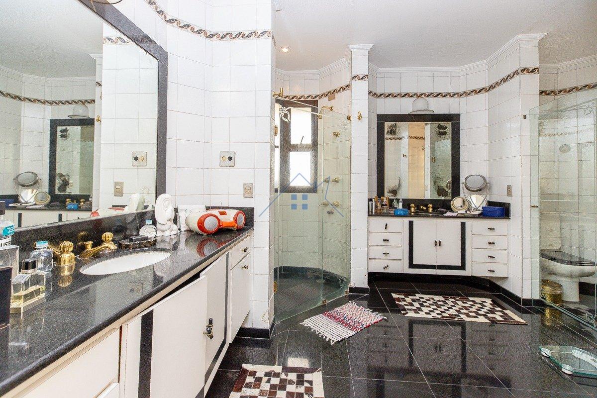 Apartamento no Pacaembú 289m² 4 suítes 4 vagas Rua Tupi São Paulo - 