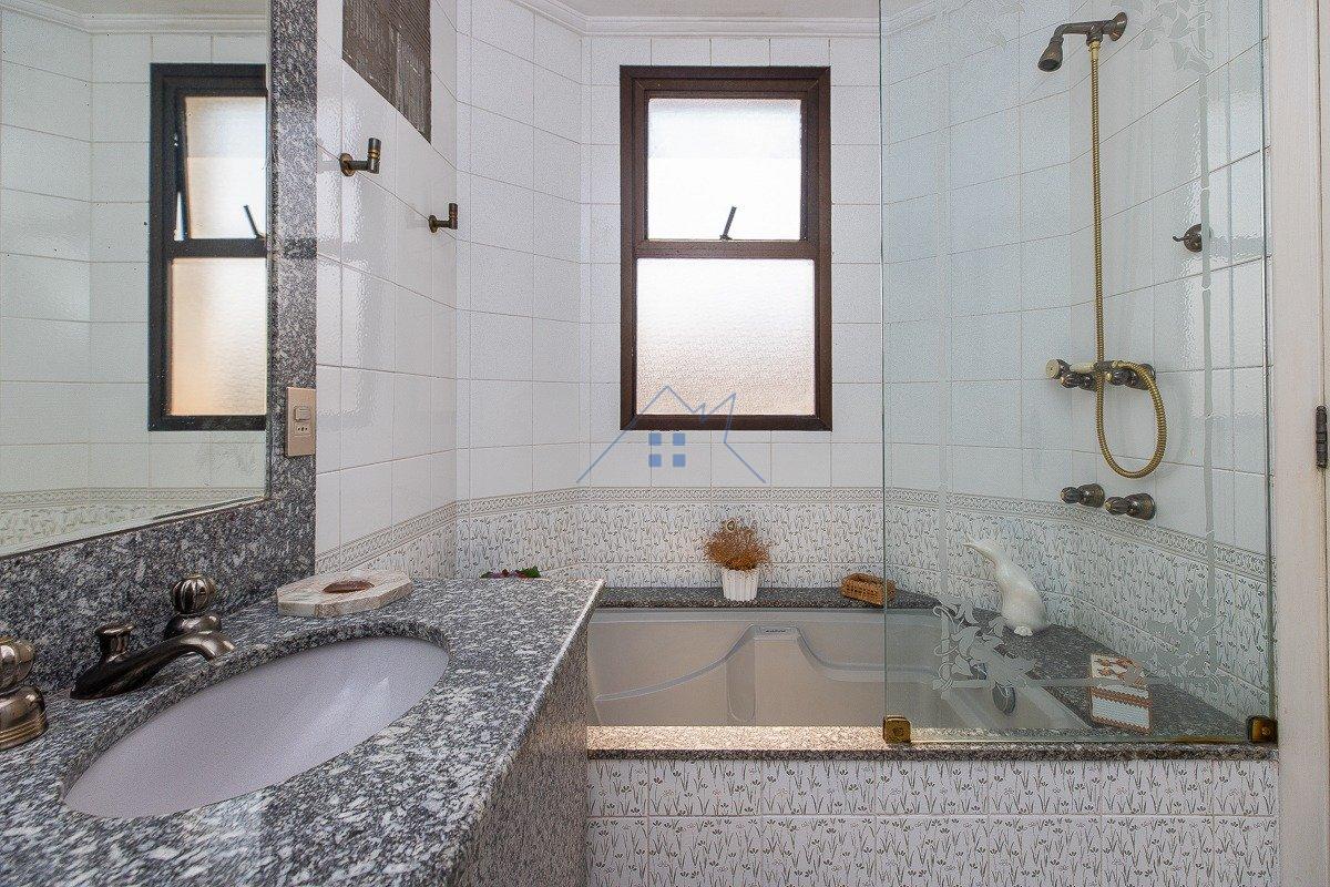 Apartamento no Pacaembú 289m² 4 suítes 4 vagas Rua Tupi São Paulo - 