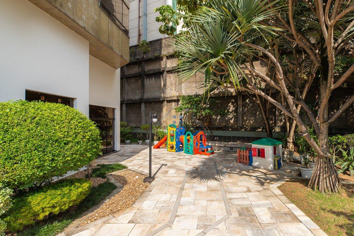 Apartamento no Pacaembú 289m² 4 suítes 4 vagas Rua Tupi São Paulo - 