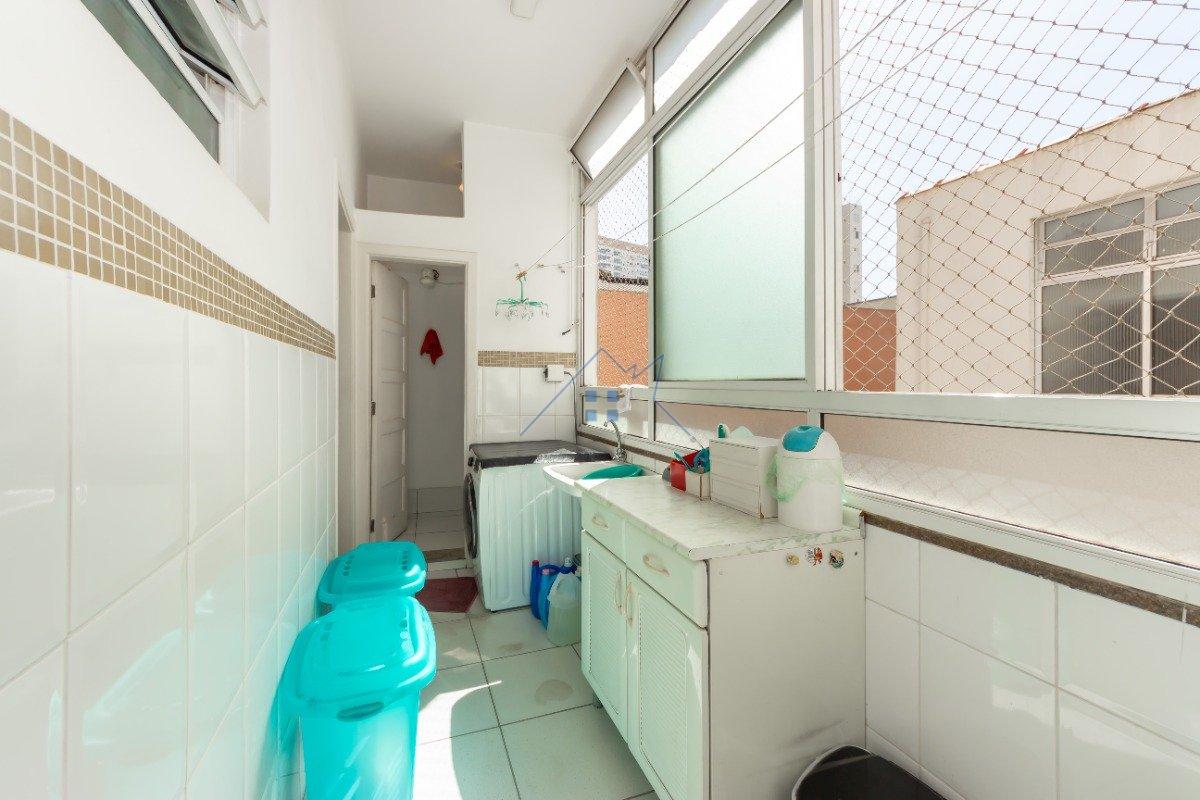 Apartamento na Aclimação 95m² 3 dorm 1 vaga Rua Oliveira Peixoto São Paulo - 