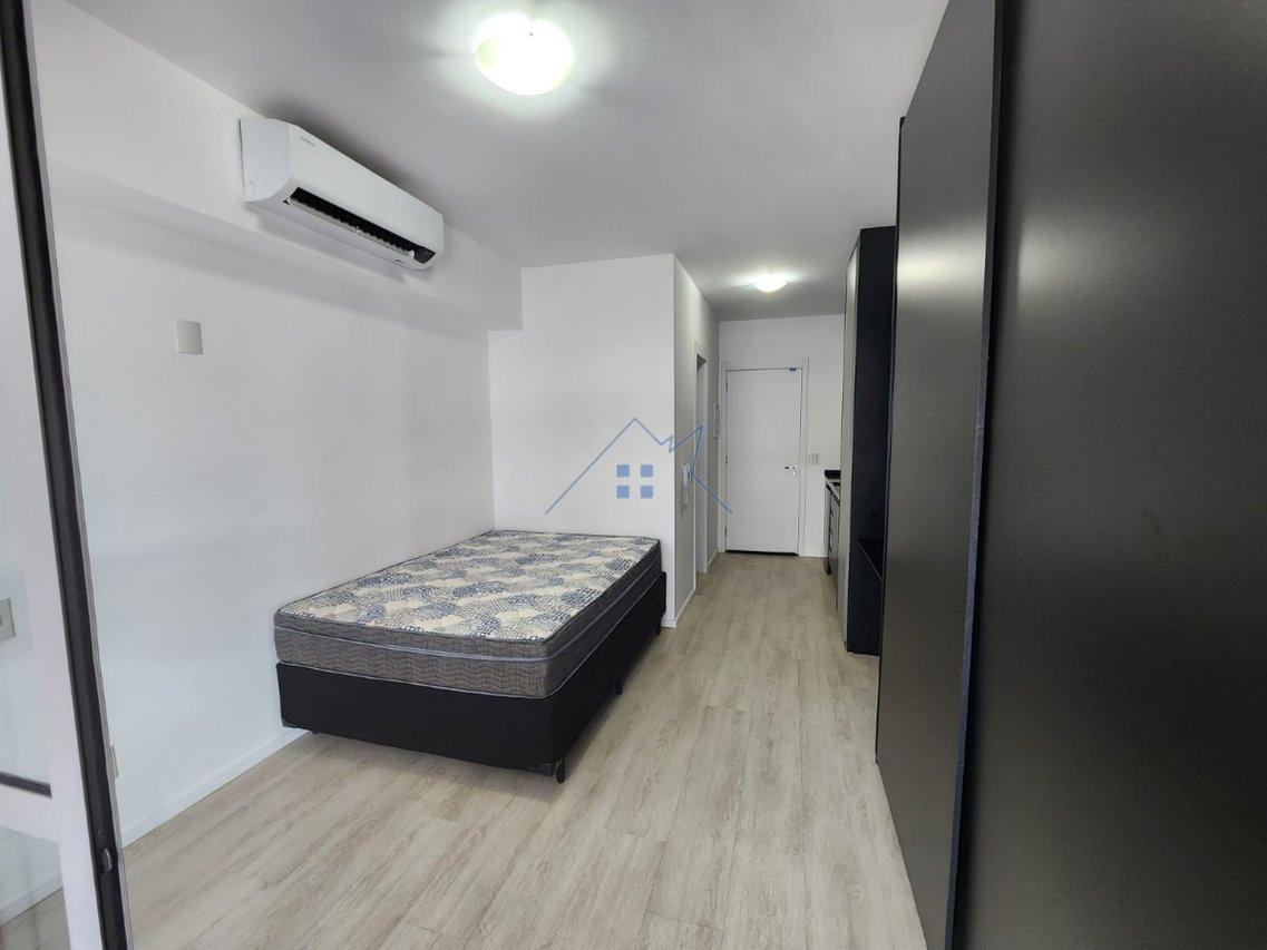 Studio em Pinheiros 30m² 1 vaga Rua dos Pinheiros São Paulo - 