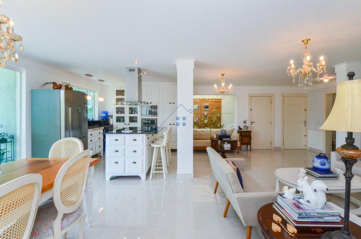 Casa em Condomínio no Brooklin Paulista 270 m² 4 suítes 3 vagas Rua Sônia Ribeiro São Paulo - 