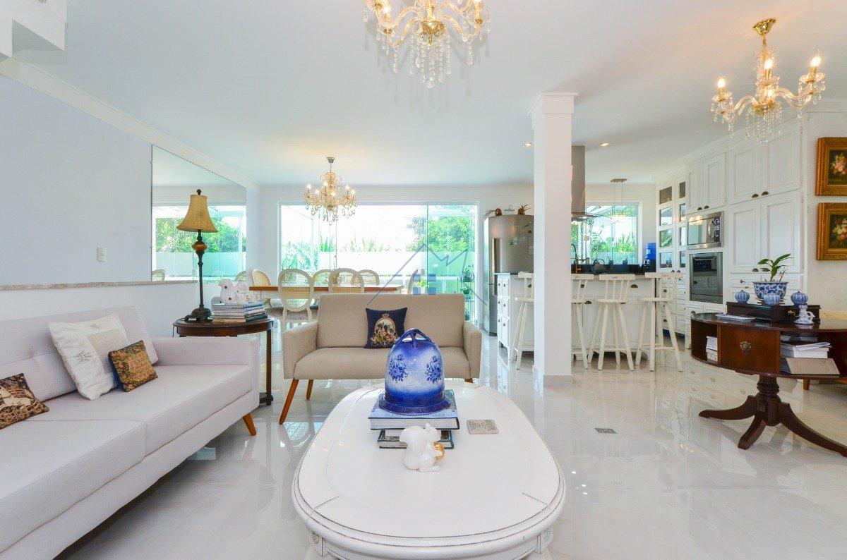 Casa em Condomínio no Brooklin Paulista 270 m² 4 suítes 3 vagas Rua Sônia Ribeiro São Paulo - 