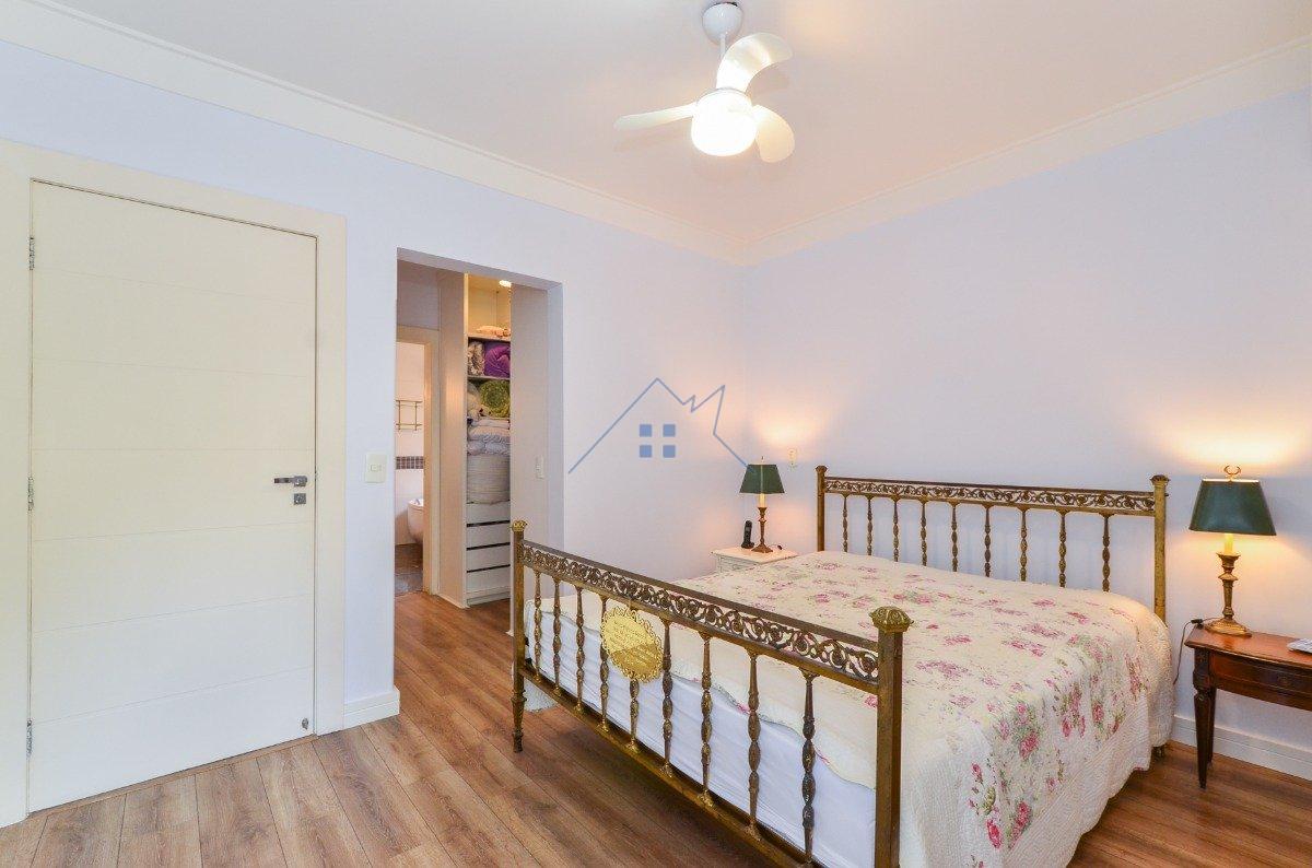 Casa em Condomínio no Brooklin Paulista 270 m² 4 suítes 3 vagas Rua Sônia Ribeiro São Paulo - 