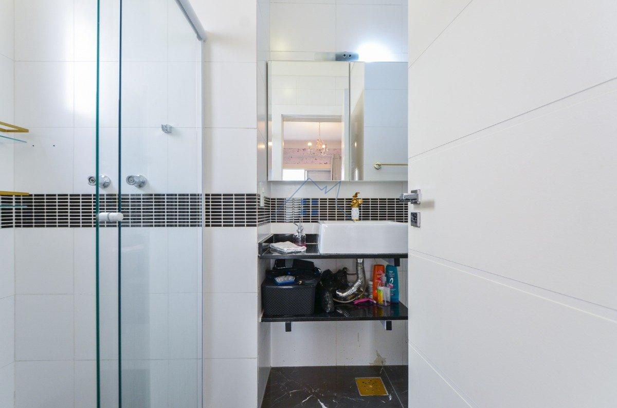 Casa em Condomínio no Brooklin Paulista 270 m² 4 suítes 3 vagas Rua Sônia Ribeiro São Paulo - 