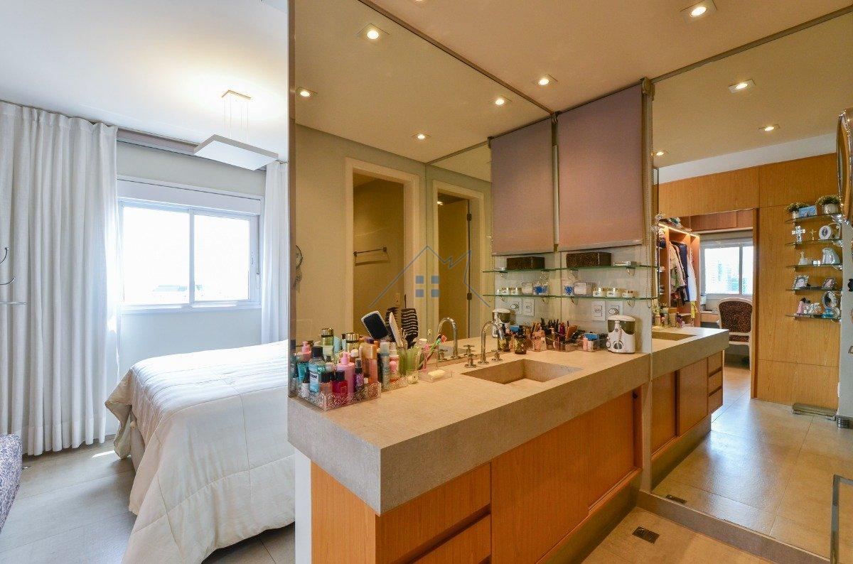 Apartamento na Vila Mariana 128 m² 2 dorm 1 suíte 2 vagas Rua Paula Ney São Paulo - 