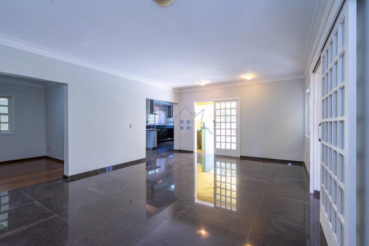 Casa em Condomínio com 478m² 3 dorm 2 suítes 4 vagas Estrada Fazendinha Carapicuíba - 