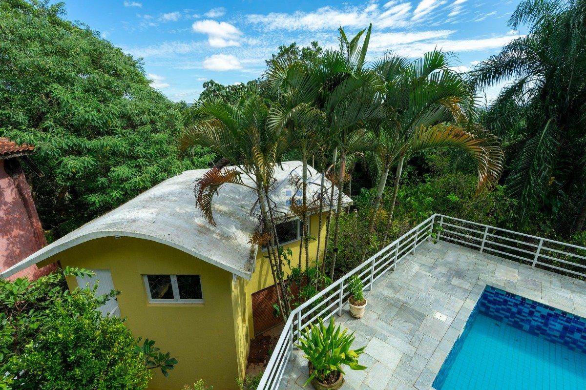 Casa em Condomínio com 478m² 3 dorm 2 suítes 4 vagas Estrada Fazendinha Carapicuíba - 