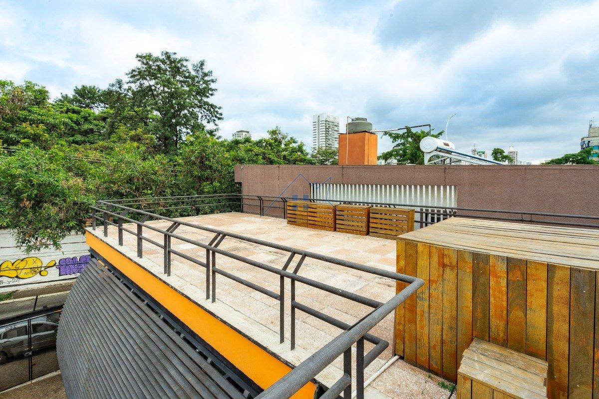 Casa Comercial em Pinheiros 212 m² 5 vagas Rua Luís Murat São Paulo - 