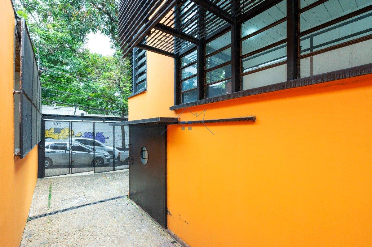 Casa Comercial em Pinheiros 212 m² 5 vagas Rua Luís Murat São Paulo - 