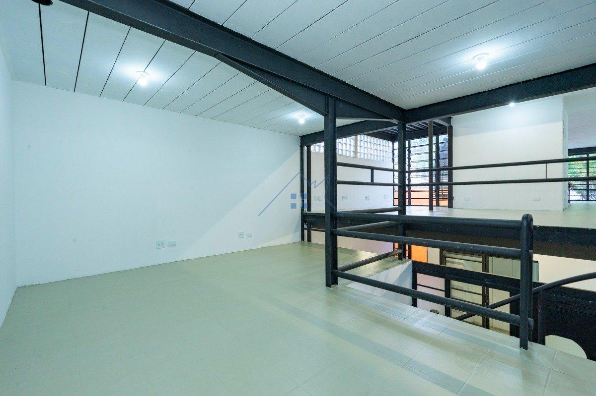 Casa Comercial em Pinheiros 212 m² 5 vagas Rua Luís Murat São Paulo - 