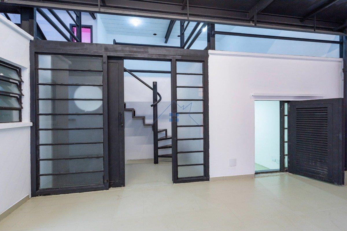 Casa Comercial em Pinheiros 212 m² 5 vagas Rua Luís Murat São Paulo - 