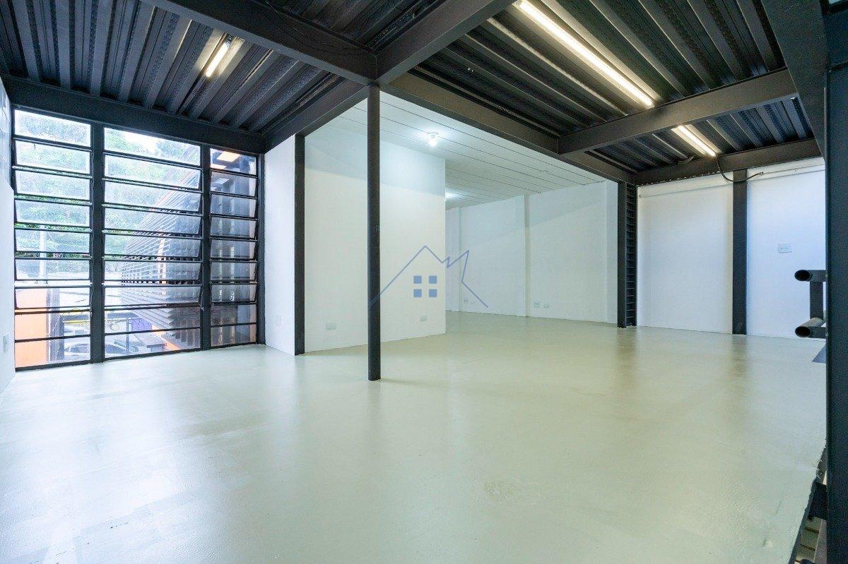 Casa Comercial em Pinheiros 212 m² 5 vagas Rua Luís Murat São Paulo - 