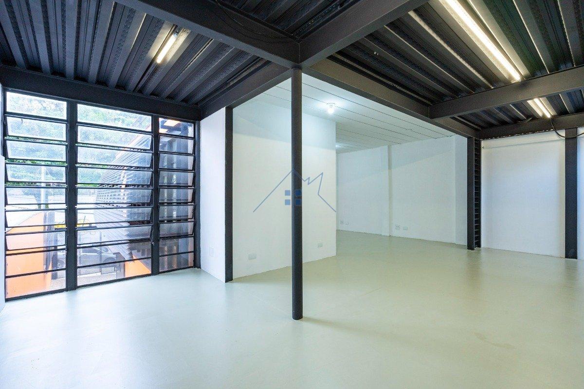 Casa Comercial em Pinheiros 212 m² 5 vagas Rua Luís Murat São Paulo - 