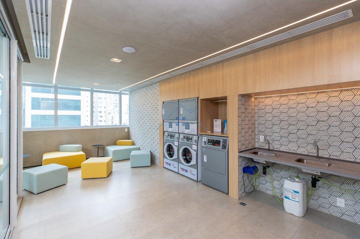 Apartamento Garden em Moema 68m² 1 dorm 1 vaga Alameda dos Arapanés São Paulo - 
