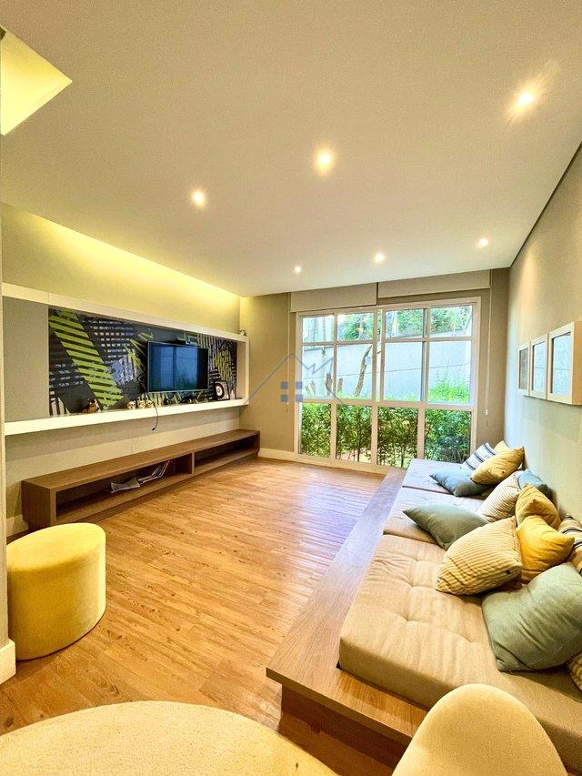 Apartamento na Aclimação 74m² 2 dorm 1 suíte 2 vagas Rua Nilo São Paulo - 