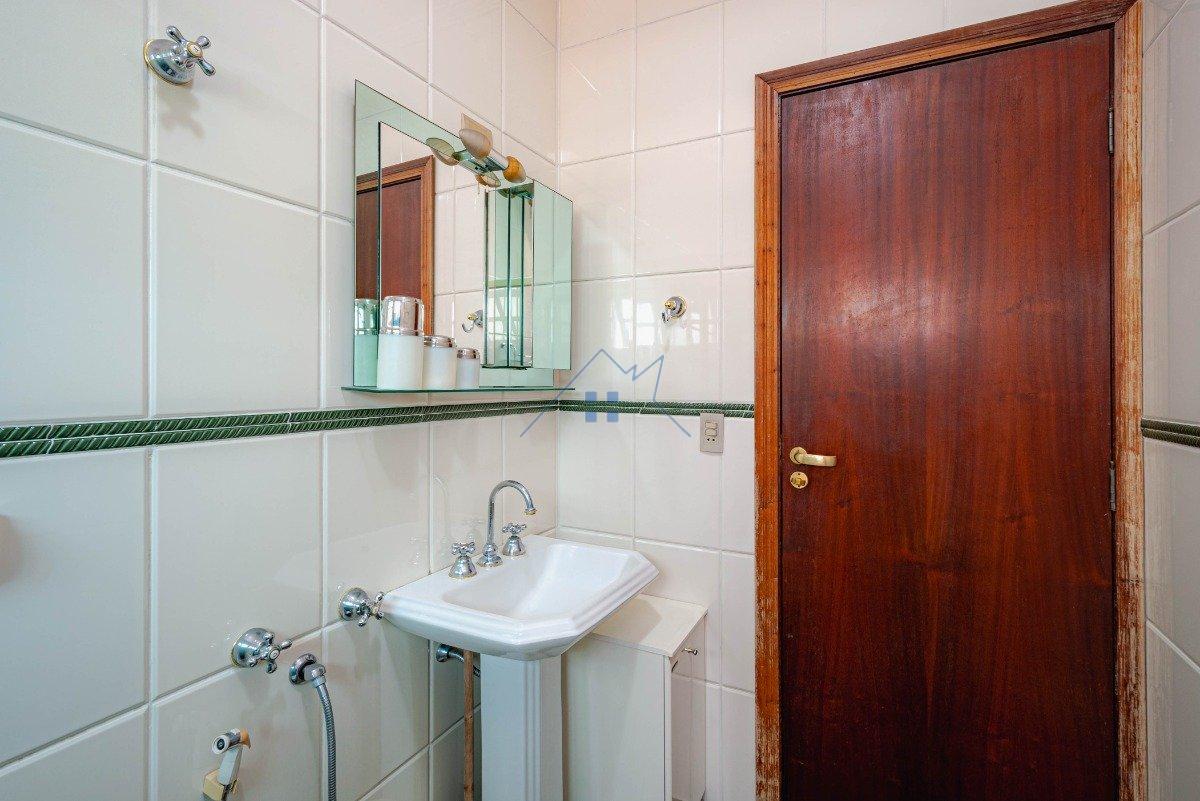 Sobrado no Tremembé 236m² 4 dorm 2 suítes 5 vagas Avenida Senador José Ermírio de Moraes São Paulo - 
