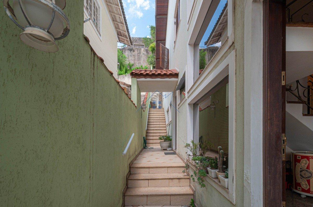 Sobrado no Tremembé 236m² 4 dorm 2 suítes 5 vagas Avenida Senador José Ermírio de Moraes São Paulo - 