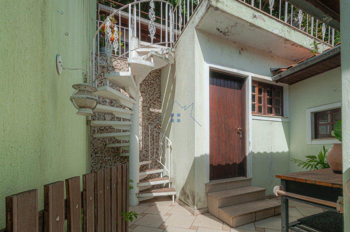 Sobrado no Tremembé 236m² 4 dorm 2 suítes 5 vagas Avenida Senador José Ermírio de Moraes São Paulo - 