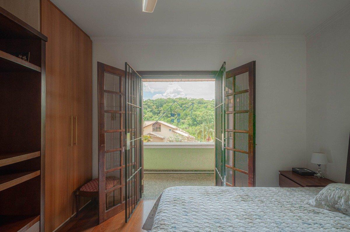 Sobrado no Tremembé 236m² 4 dorm 2 suítes 5 vagas Avenida Senador José Ermírio de Moraes São Paulo - 
