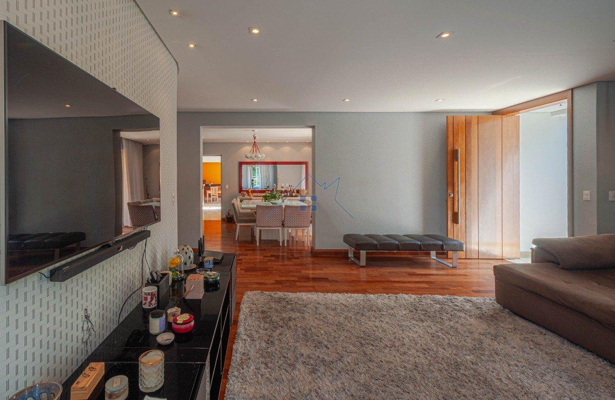 Casa em Condomínio Tremembé 370m² 4 dorm 3 suítes 5 vagas Rua Márcio Henrique Geenen São Paulo - 