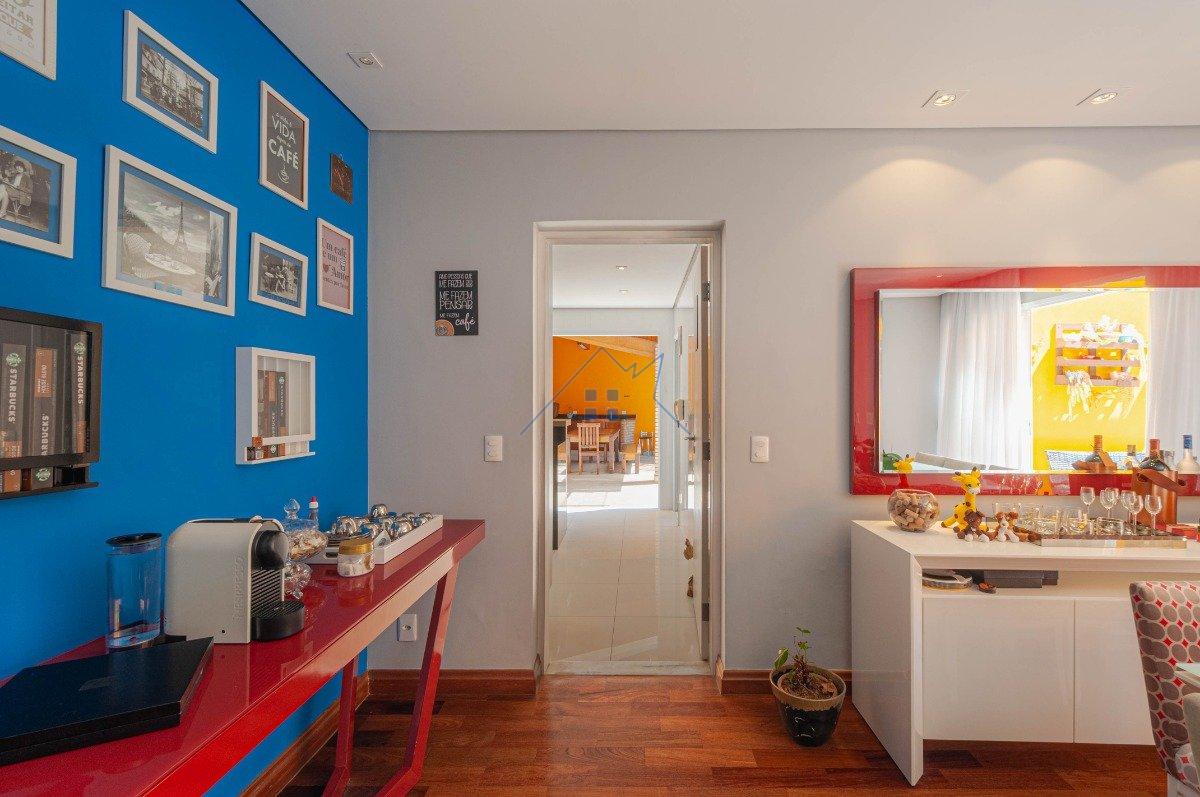 Casa em Condomínio Tremembé 370m² 4 dorm 3 suítes 5 vagas Rua Márcio Henrique Geenen São Paulo - 