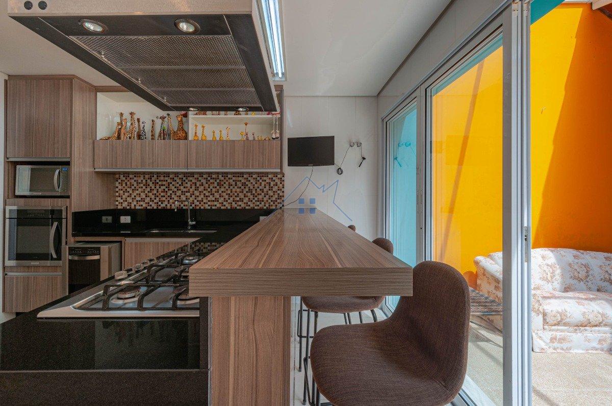 Casa em Condomínio Tremembé 370m² 4 dorm 3 suítes 5 vagas Rua Márcio Henrique Geenen São Paulo - 