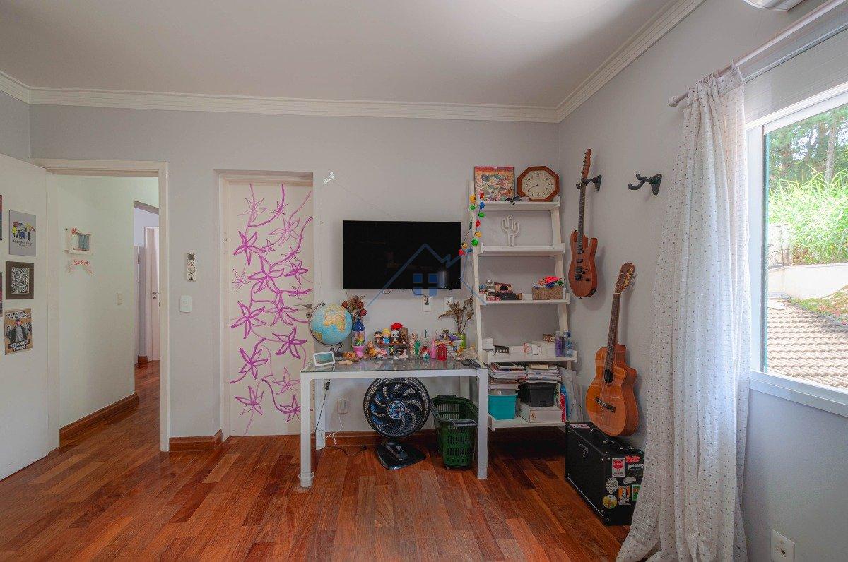 Casa em Condomínio Tremembé 370m² 4 dorm 3 suítes 5 vagas Rua Márcio Henrique Geenen São Paulo - 