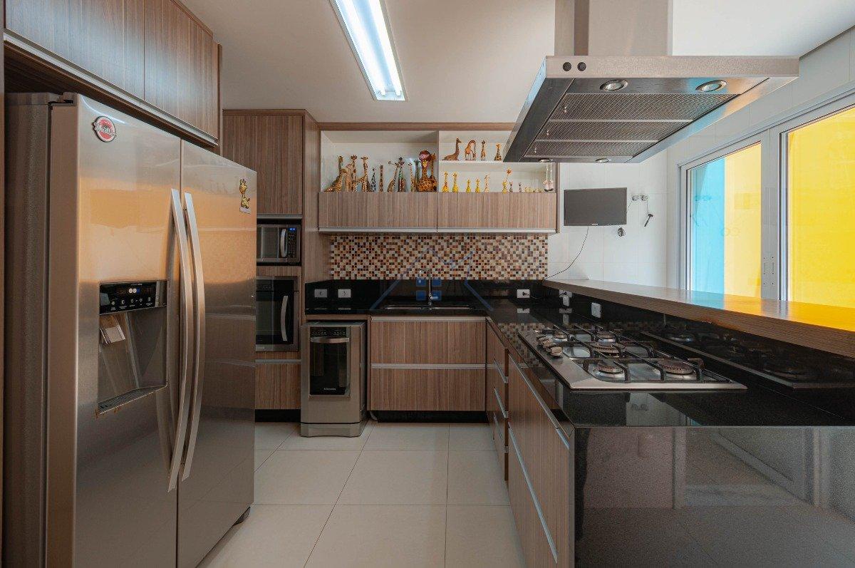 Casa em Condomínio Tremembé 370m² 4 dorm 3 suítes 5 vagas Rua Márcio Henrique Geenen São Paulo - 