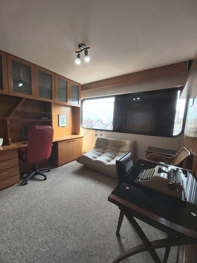 Apartamento em Perdizes 266m² 4 dorm 2 suítes 4 vagas Rua Monte Alegre São Paulo - 
