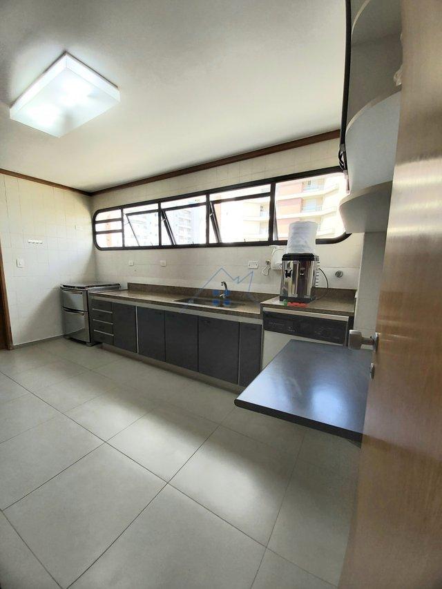 Apartamento em Perdizes 266m² 4 dorm 2 suítes 4 vagas Rua Monte Alegre São Paulo - 