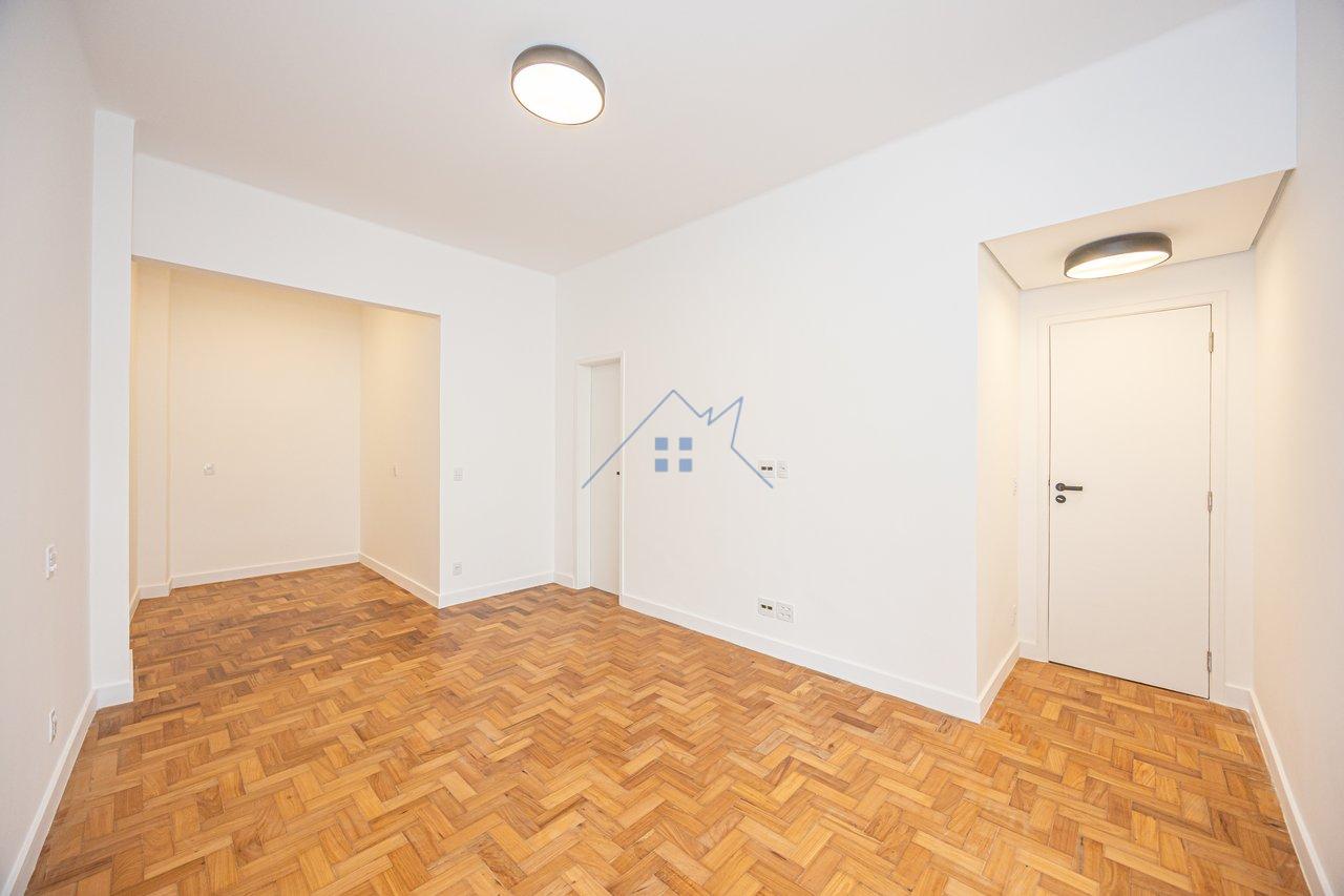 Apartamento no Bairro de Copacabana reformado 120m² 3 dorm 1 suíte 1 vaga Rua Constante Ramos Rio de Janeiro - 