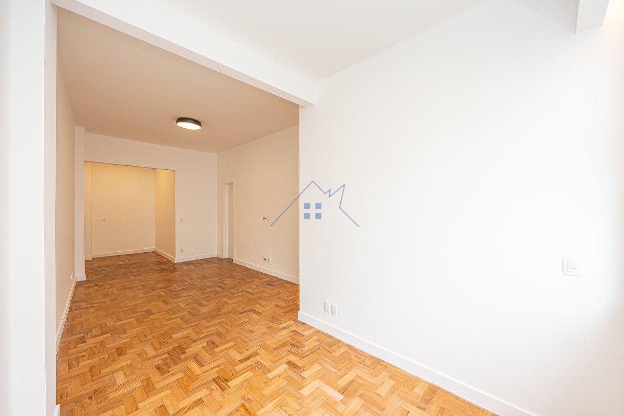 Apartamento no Bairro de Copacabana reformado 120m² 3 dorm 1 suíte 1 vaga Rua Constante Ramos Rio de Janeiro - 
