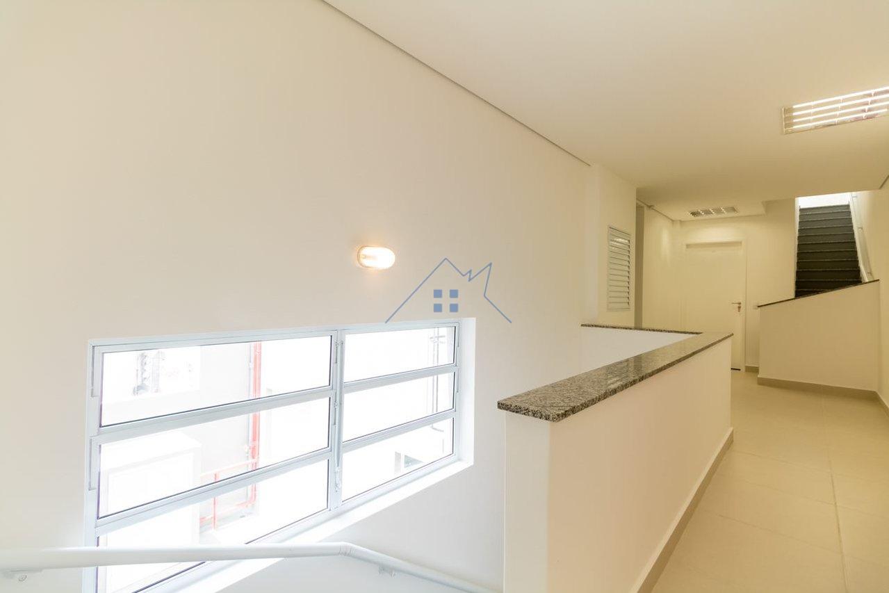 Studio no Campos Elíseos com 12m² próximo ao metrô Rua Barão de Campinas São Paulo - 
