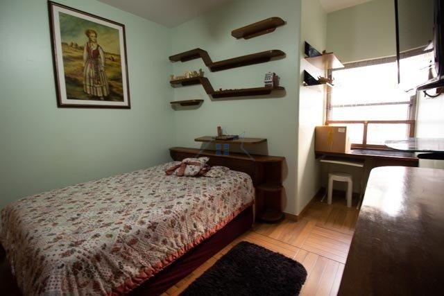 Casa na Vila Mariana com 450m² 7 dorm 8 vagas uso residencial ou comercial Rua Mansur Yasbek São Paulo - 