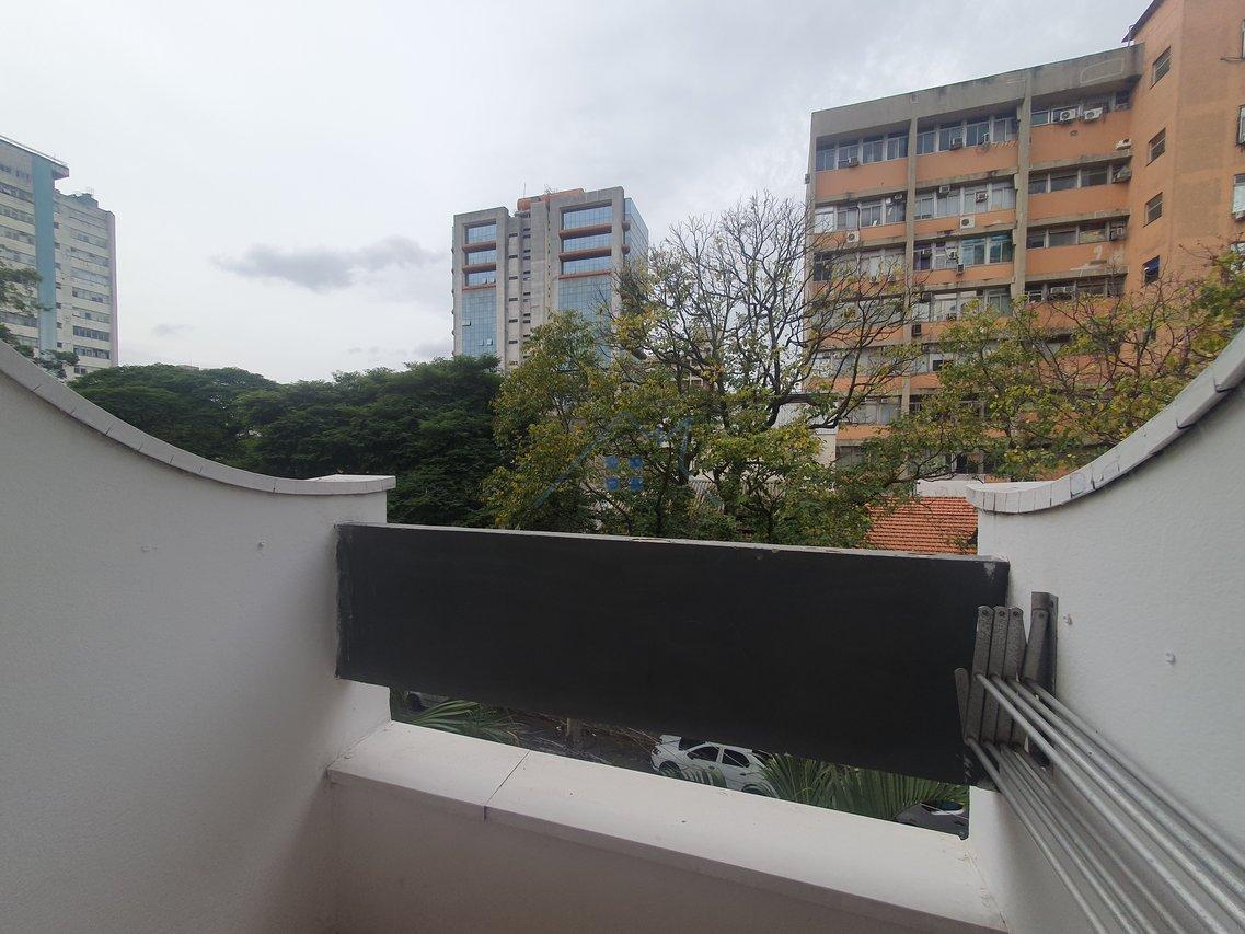 Studio na Vila Mariana 25m² 1 vaga Rua Napoleão de Barros São Paulo - 