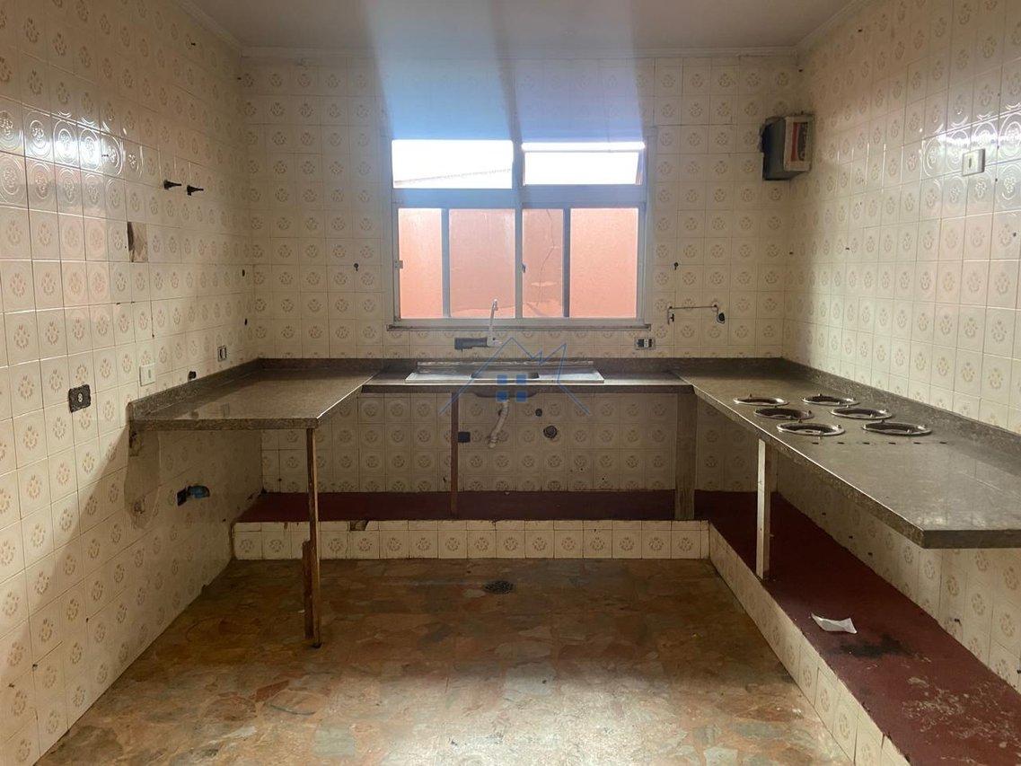 Sobrado em Santo André 700m² 5 dorm 4 suítes 7 vagas Avenida Pedro Américo Santo André - 