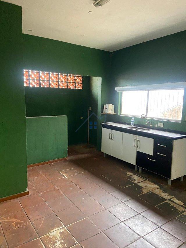 Sobrado para reforma na Cidade Patriarca 5 dorm 7 vagas Rua Marcos Grotti Vidal São Paulo - 