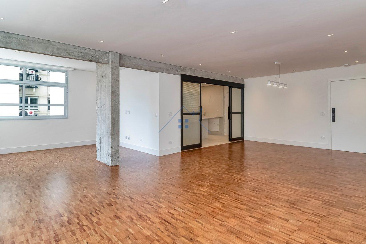 Apartamento Reformado em Cerqueira César com 214m² 3 suítes 2 vagas Alameda Tietê São Paulo - 