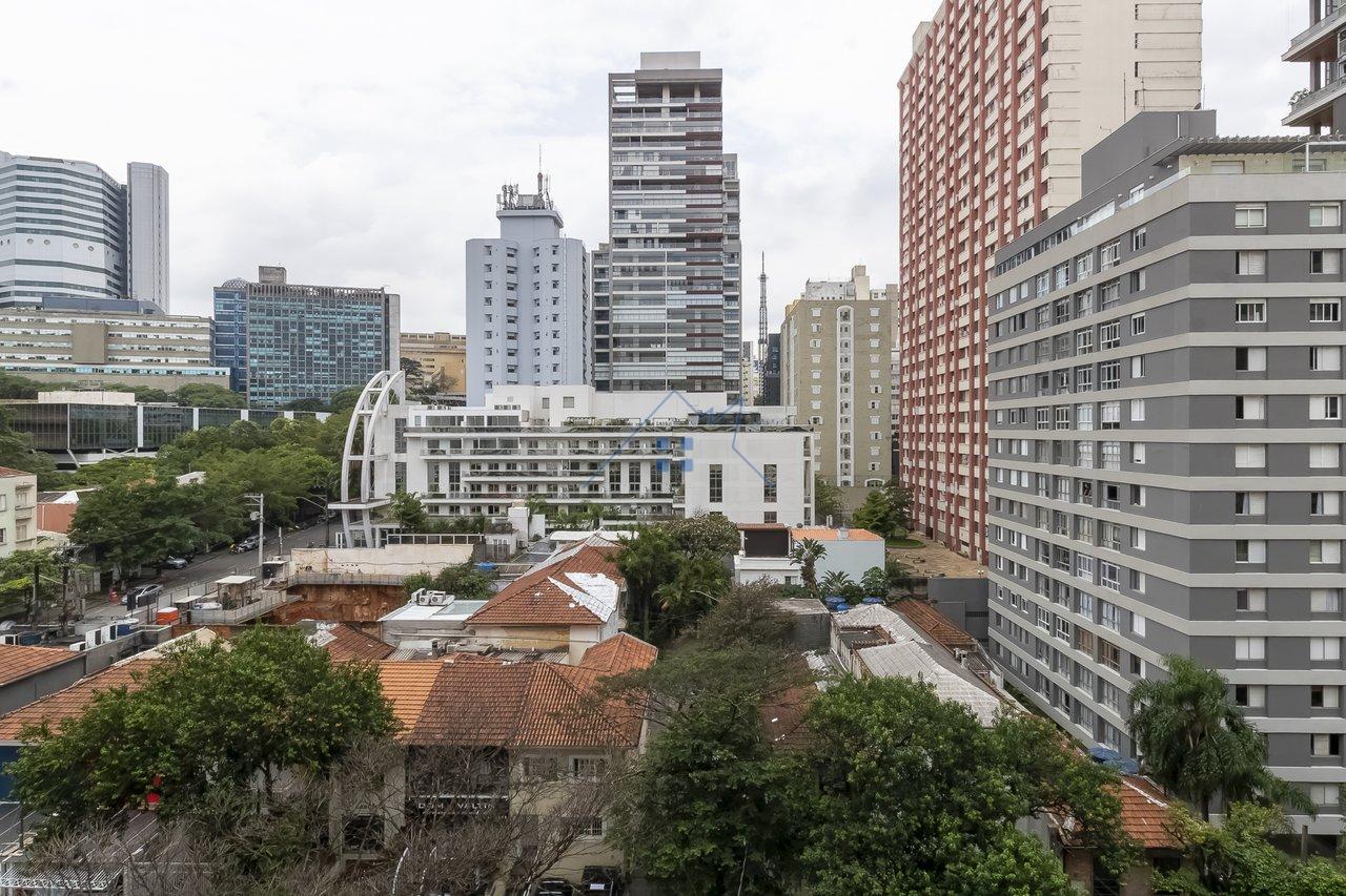 Apartamento Reformado em Cerqueira César com 214m² 3 suítes 2 vagas Alameda Tietê São Paulo - 