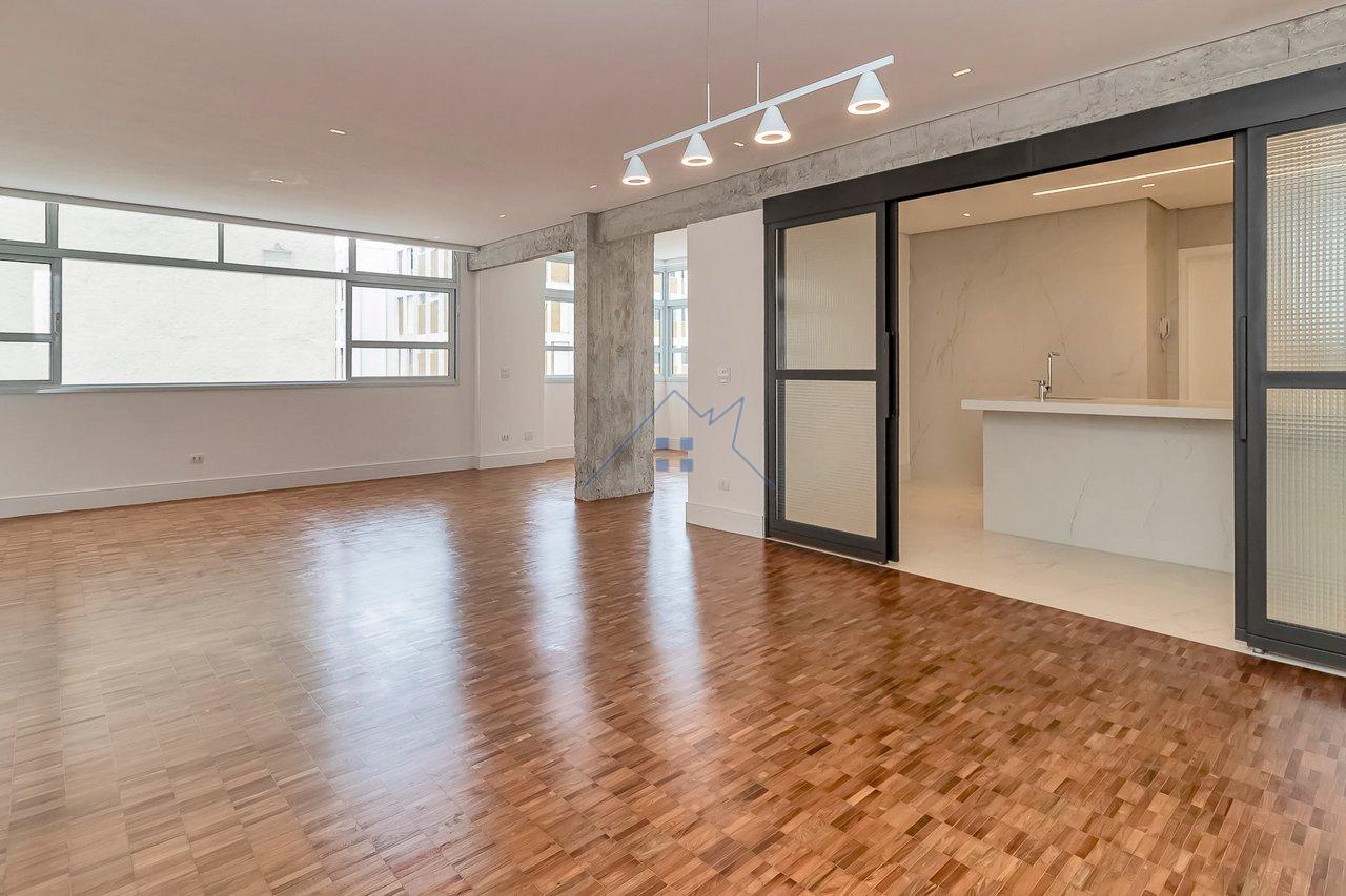 Apartamento Reformado em Cerqueira César com 214m² 3 suítes 2 vagas Alameda Tietê São Paulo - 