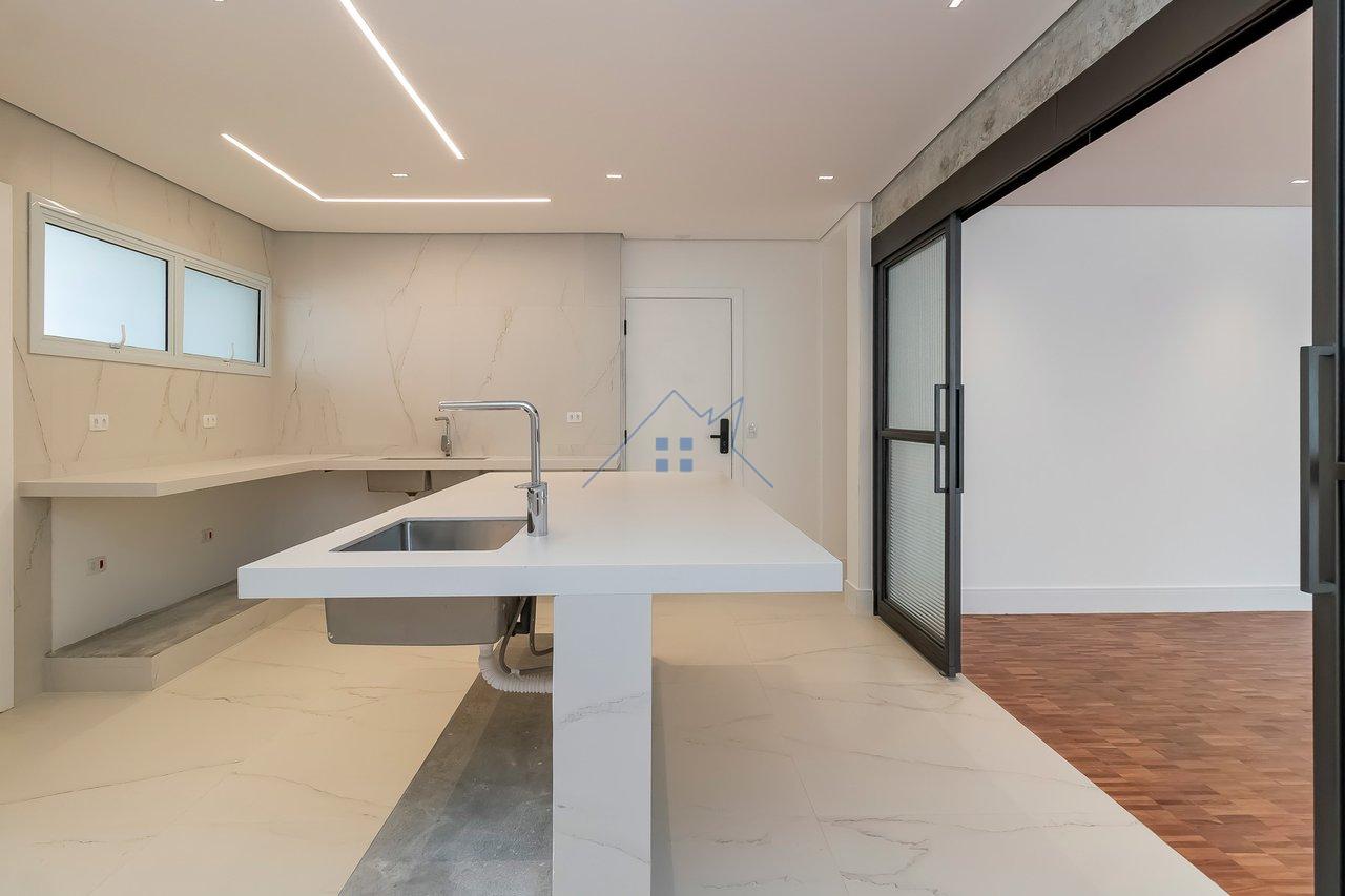 Apartamento Reformado em Cerqueira César com 214m² 3 suítes 2 vagas Alameda Tietê São Paulo - 