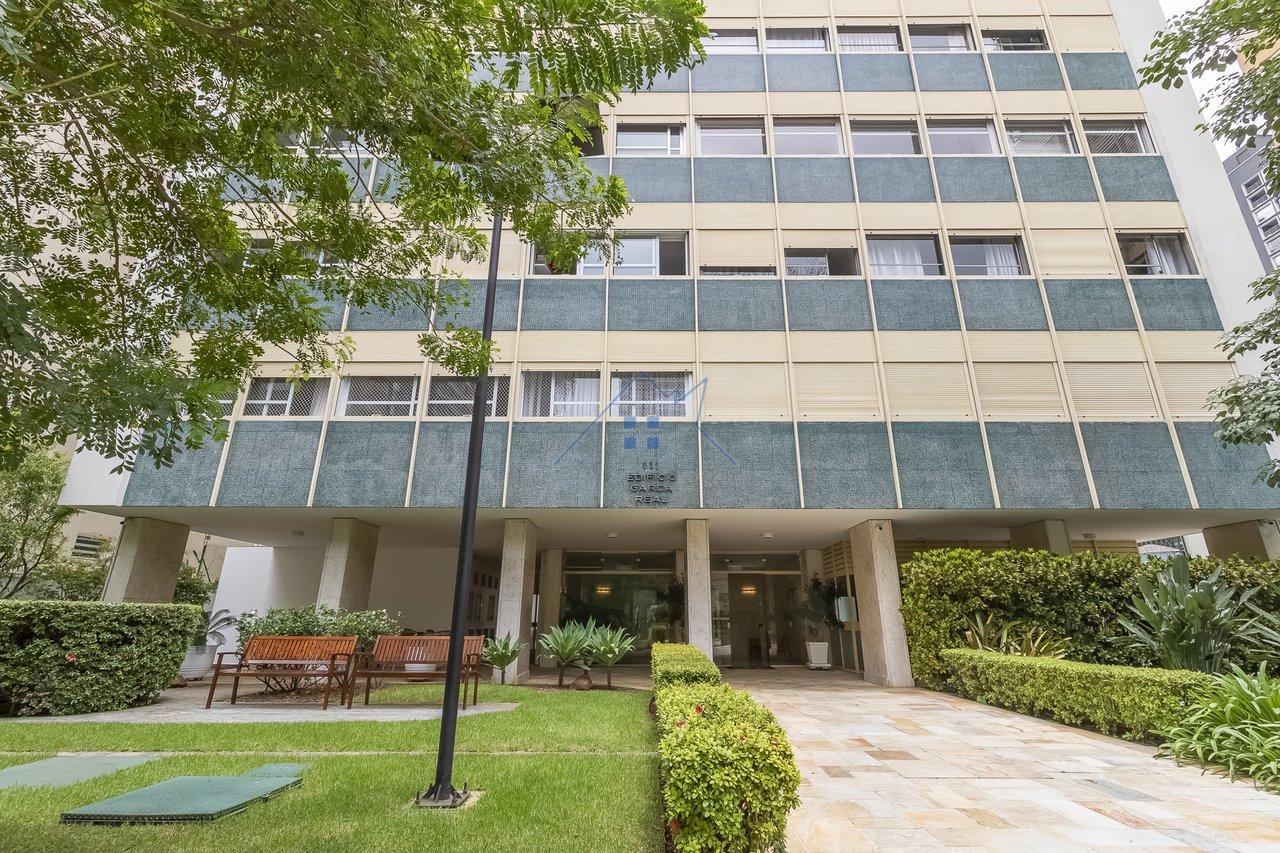 Apartamento Reformado em Cerqueira César com 214m² 3 suítes 2 vagas Alameda Tietê São Paulo - 