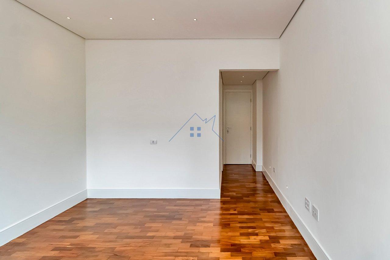 Apartamento Reformado em Cerqueira César com 214m² 3 suítes 2 vagas Alameda Tietê São Paulo - 
