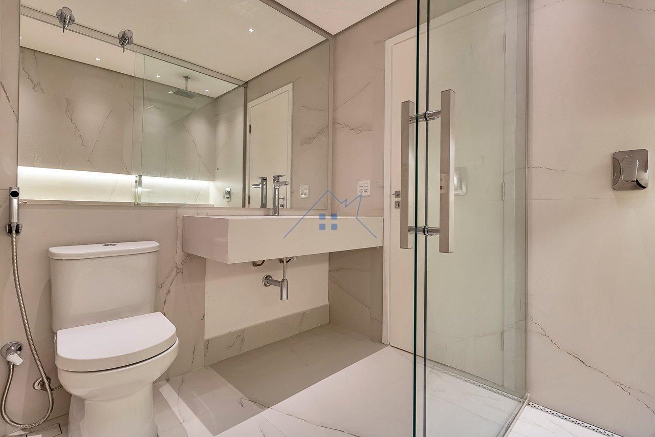 Apartamento Reformado em Cerqueira César com 214m² 3 suítes 2 vagas Alameda Tietê São Paulo - 