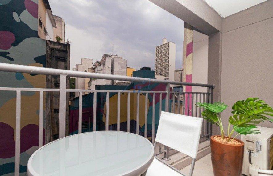 Studio Reformado e Mobiliado na República 24,90m² Rua Bento Freitas São Paulo - 