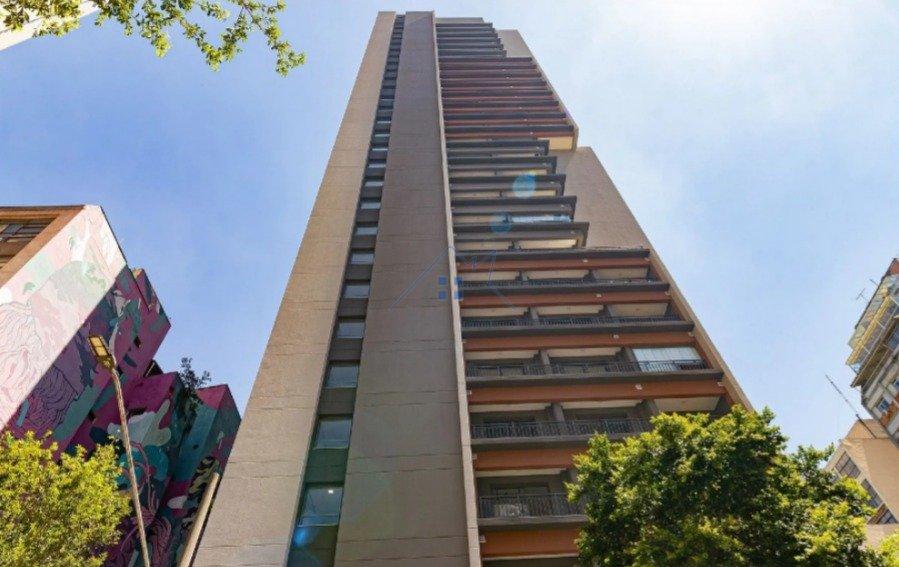 Studio Reformado e Mobiliado na República 24,90m² Rua Bento Freitas São Paulo - 