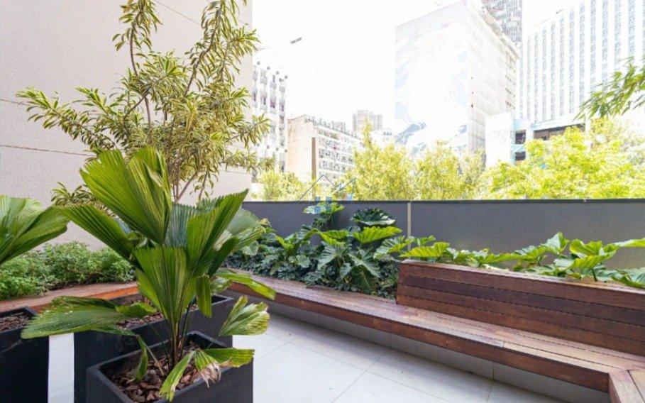 Studio Reformado e Mobiliado na República 24,90m² Rua Bento Freitas São Paulo - 