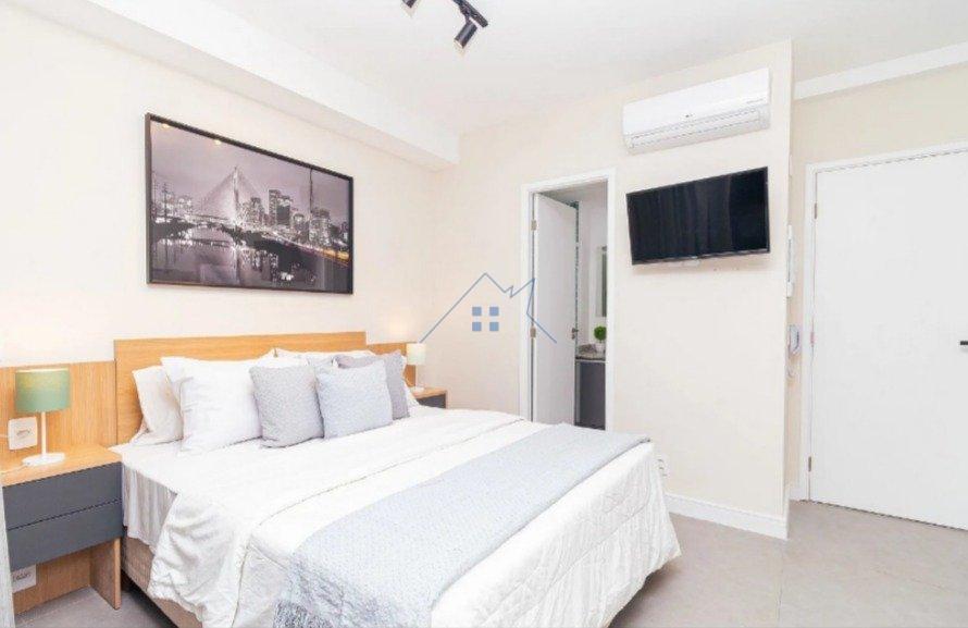 Studio Reformado e Mobiliado na República 24,90m² Rua Bento Freitas São Paulo - 
